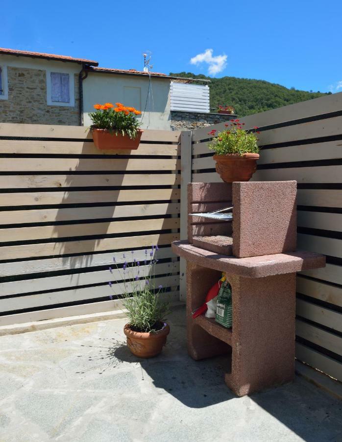 Chalet In Liguria Villa Vasia Exterior foto